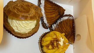 函館の街角にぽつんと現れる、“ご褒美の灯”スイーツの王道!絶品シュークリーム